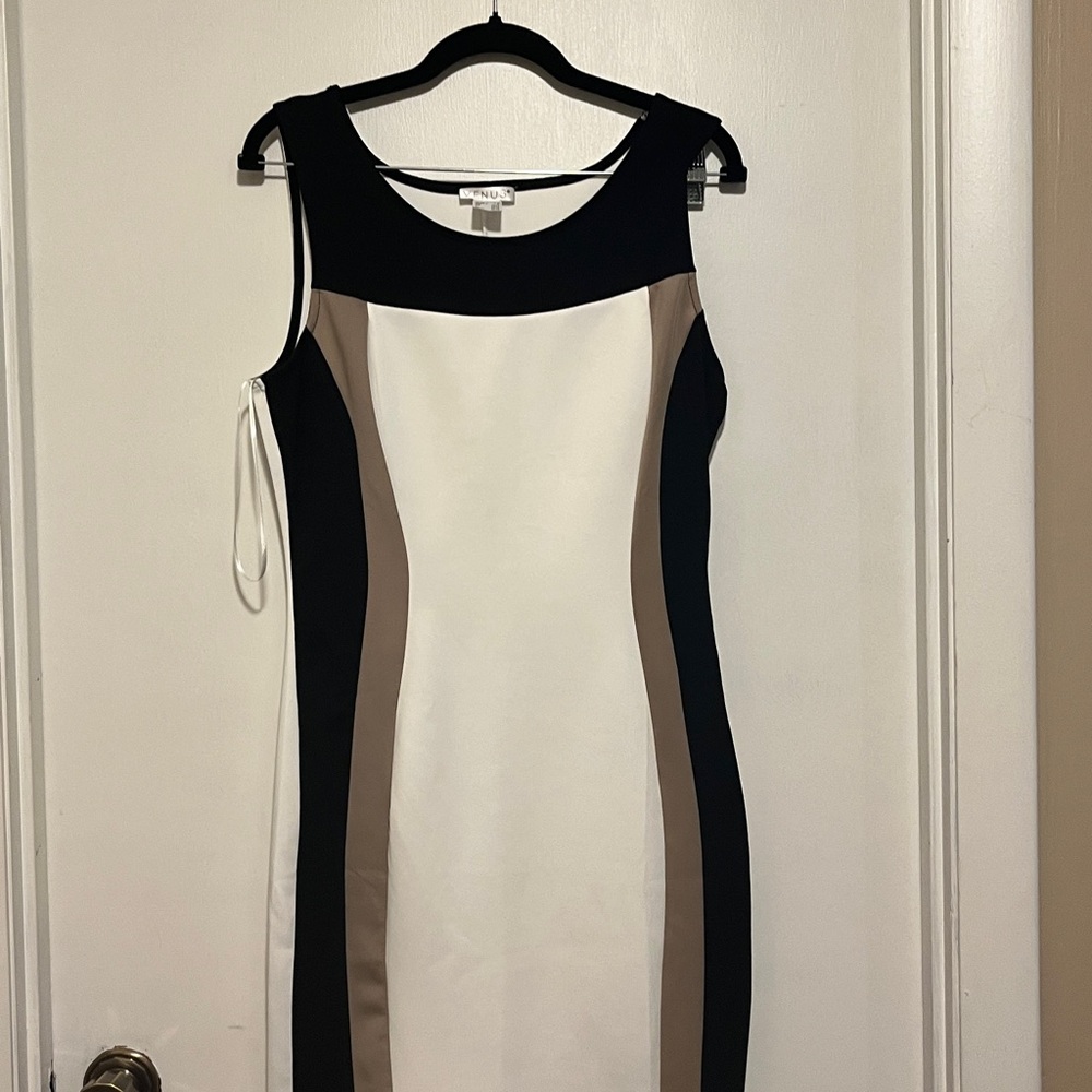 VENUS Black and White Dress